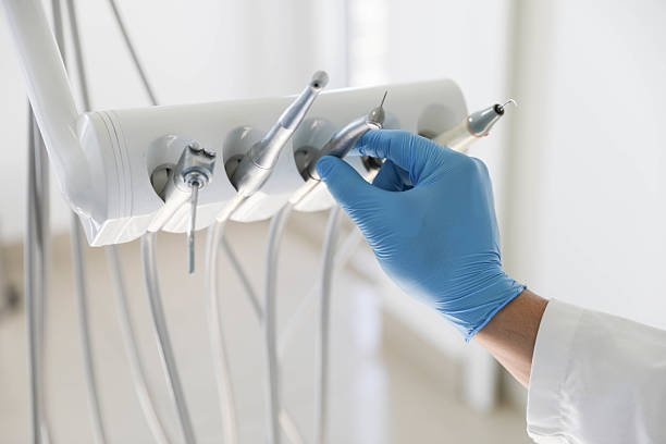 Professional Wisdom Tooth Removal technician working in Ralls, TX